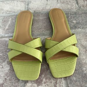 NWT Reformation Green Sandals
